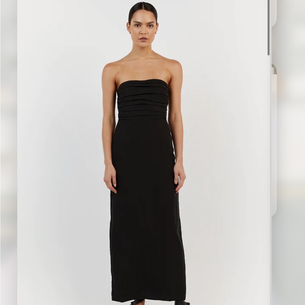 NWT / DISSH strapless black dress size 4